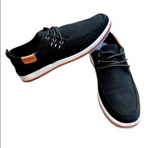 NWT Shoes High Tops boots booties Boat Shoes Mens Gift